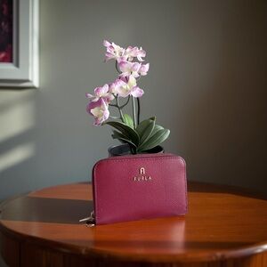 Furla Logo Plaque Zipped Wallet